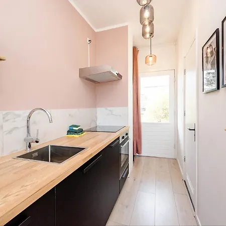 Amsterdam 9, Private Garden زاندفورت