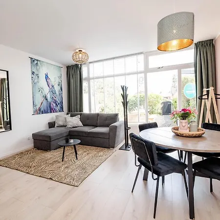 Apartamento Amsterdam 9, Private Garden Zandvoort